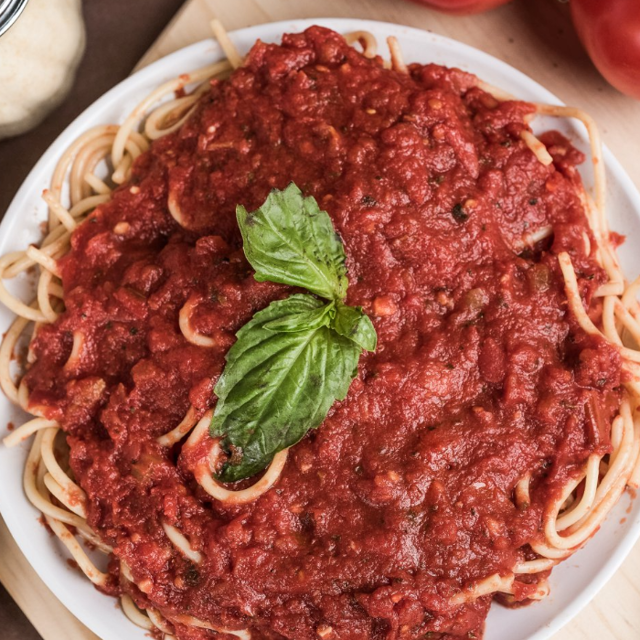 Spaghetti with Sauce Platter.